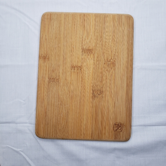 Bundle Bamboo Mats/Trivets and Mini Cutting Board - Picture 3 of 7